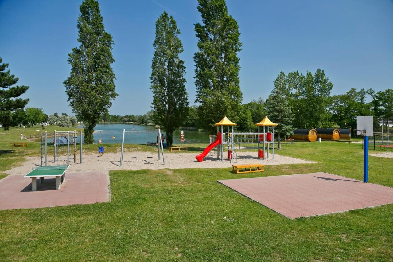 Knaus Campingpark Bad Dürkheim Eksteriør billede